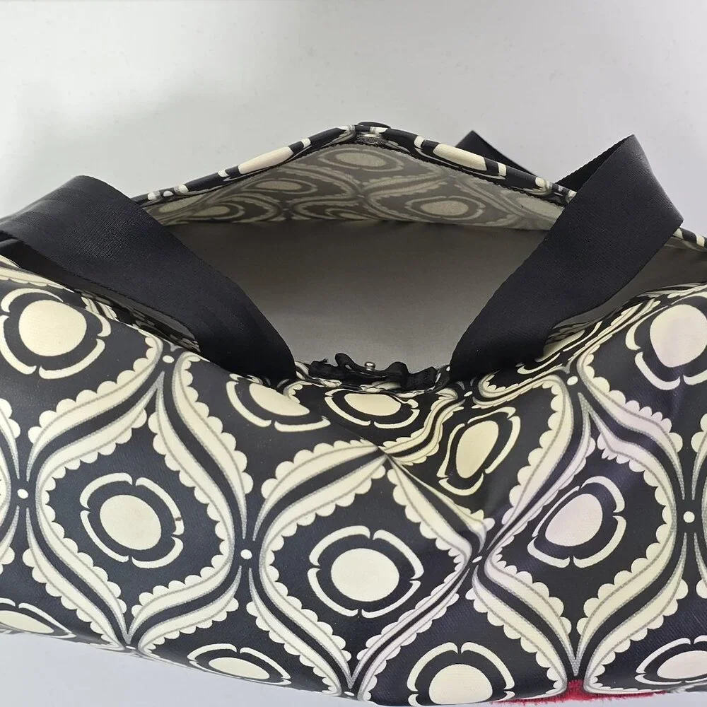 Petunia Pickle Bottom Boxy Backpack Diaper Bag Black / Beige (READ)